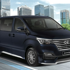 2022-Hyundai-Grand-Starex-Moonlight-2