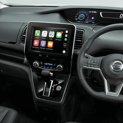 2022-Nissan-Serena-open-for-booking_interior-1