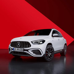 Mehr Ausstattung und Technik für GLA und GLB von Mercedes-AMGMore features and improved technology for Mercedes-AMG GLA and GLB