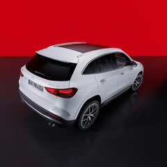Mehr Ausstattung und Technik für GLA und GLB von Mercedes-AMGMore features and improved technology for Mercedes-AMG GLA and GLB