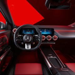 Mehr Ausstattung und Technik für GLA und GLB von Mercedes-AMGMore features and improved technology for Mercedes-AMG GLA and GLB