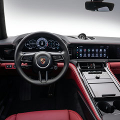 2024-Porsche-Panamera-revealed-2