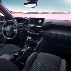 PEUGEOT_E-2008_2305STYP_303