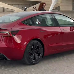 Tesla-Model-3-Performance-uncovered-spy-2