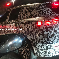 Proton-emas-7-phev-spyshot-1