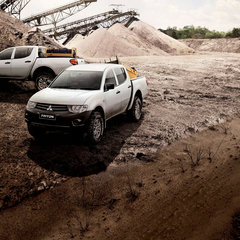 Mitsubishi_Triton_Heavy_Duty_1