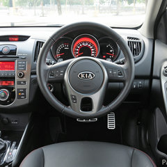 Comparison_Kia_Cerato_vs_Forte_010