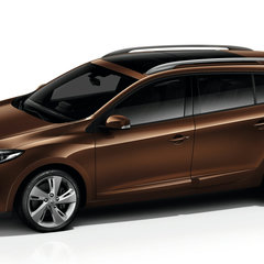 2013-renault-megane-03