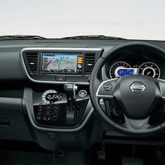 nissan dayz roox 04