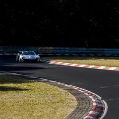 McLaren_P1_Nurburgring_03
