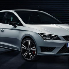 2014 Seat Leon Cupra-01