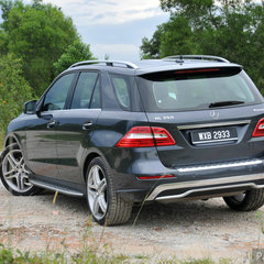 Mercedes-Benz_ML_350_ 032