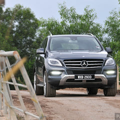 Mercedes-Benz_ML_350_ 039