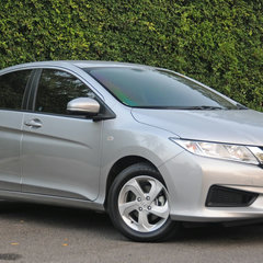 2014_Honda_City_ 001