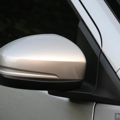 2014_Honda_City_ 004