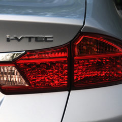 2014_Honda_City_ 005