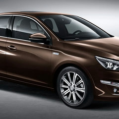 Peugeot-408-03