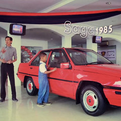 Proton-Raya-01