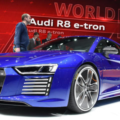 audi-r8-e-tron-live-geneva-1
