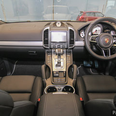 porsche-cayenne-s-diesel-fl-malaysia 10