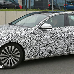 Mercedes-E-class-004