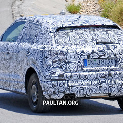 Audi-Q1-6
