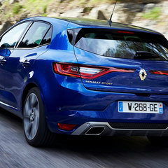 Renault_Megane_IV_033