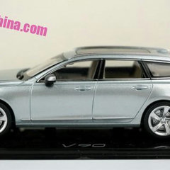 volvo-v90-liquid-blue-1
