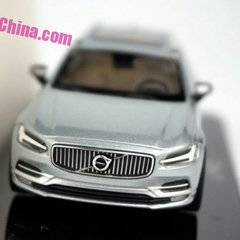 volvo-v90-liquid-blue-4