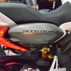2016 MV Agusta Stradale 800MV Agusta-18