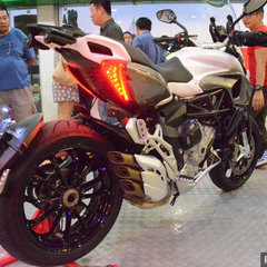 2016 MV Agusta Stradale 800MV Agusta-7