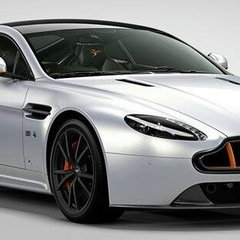 Aston Martin V8 Vantage S Blades Edition 1