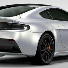 Aston Martin V8 Vantage S Blades Edition 2