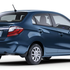 Honda-Brio-Amaze-FL-Rear