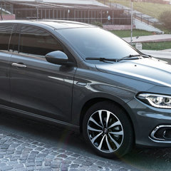 Fiat Tipo 5 Door-02