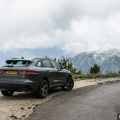 Jaguar-F-Pace-15