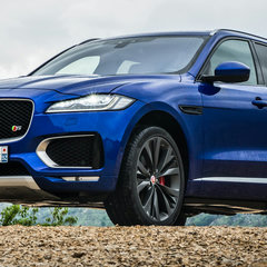 Jaguar-F-Pace-17