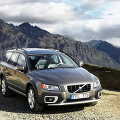 volvo-xc70-2