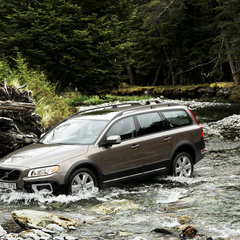 volvo-xc70-5