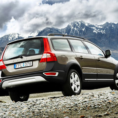 volvo-xc70-7