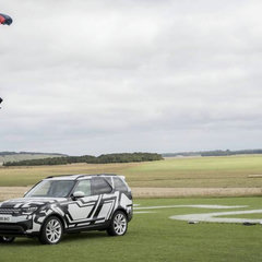 Jaguar Land Rover Bear Grylls Discovery Launch Stunt