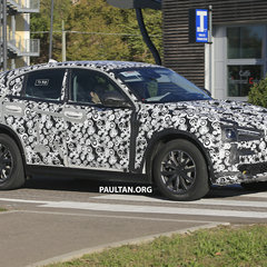 SPYSHOTS: Alfa Romeo Stelvio SUV spotted again