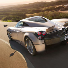 Pagani Huayra 4