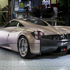Pagani Huayra 8