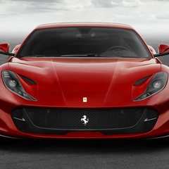 Ferrari 812 Superfast 5
