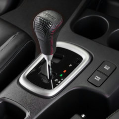 17_HiLux_TRD_Accessories_08hr-850x1275_BM