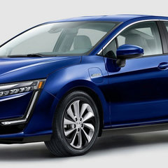 Honda Clarity Electric-01