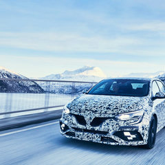 2018 Renault Megane RS teaser 1