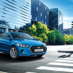Exterior Elantra Executive 4 BM