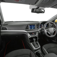 Interior Elantra 2.0MPI 2 BM